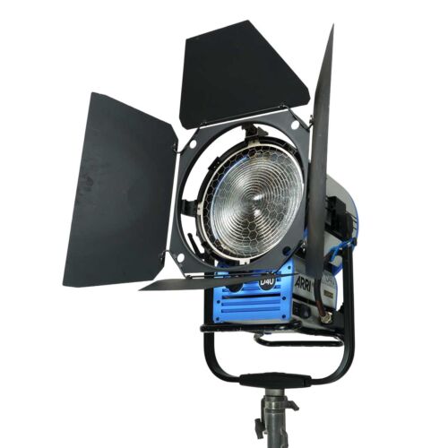 ARRI TRUE BLUE HMI 4kwセット