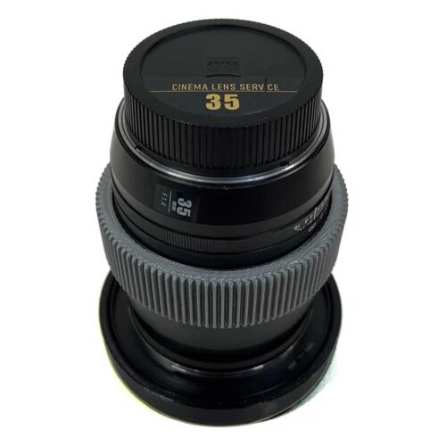 Cosina/Zeiss 35mm F1.4 (EF) ギア付き