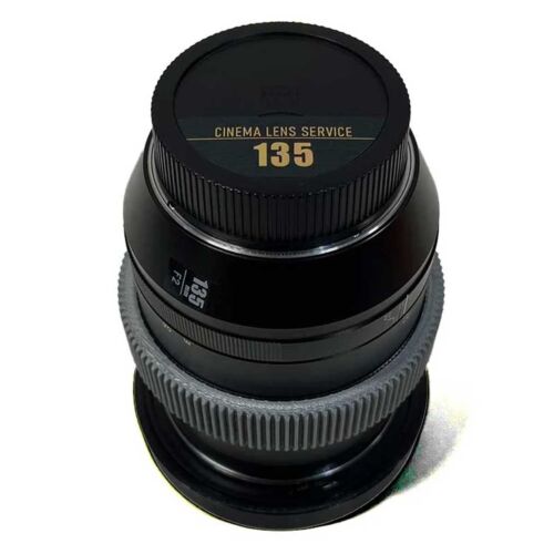 Cosina/Zeiss 135mm F2 (EF) ギア付き