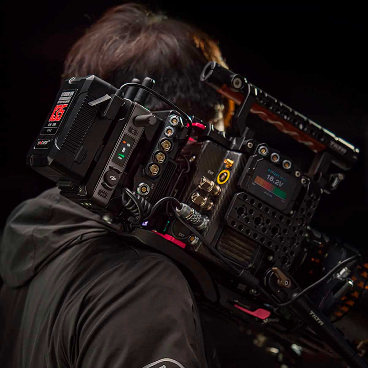 TILTA製 PowerSupplyModule for DJI VideoTransmitter V-Mount TILTA製 PowerSupplyModule for DJI VideoTransmitter V-Mount