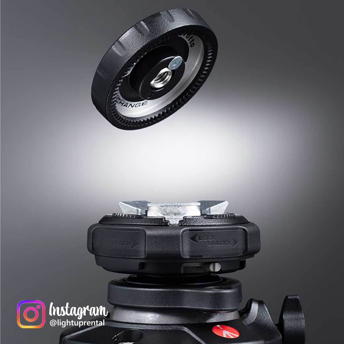 Manfrotto ONE カーボン三脚 500X フルード雲台キット Manfrotto ONE カーボン三脚 500X フルード雲台キット
