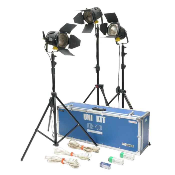 TOSHIBA ユニフォーカス 500w 3灯キット